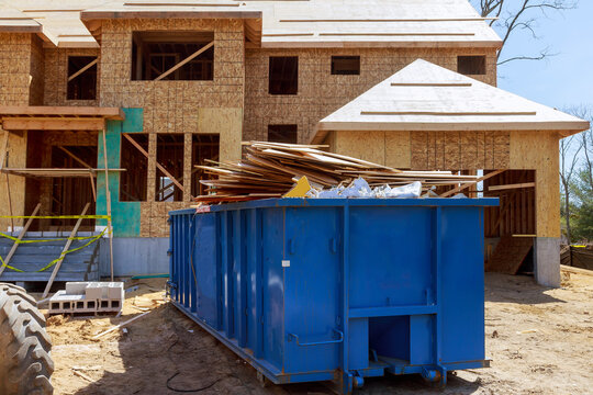 Construction waste removal Dubai - debris disposal services